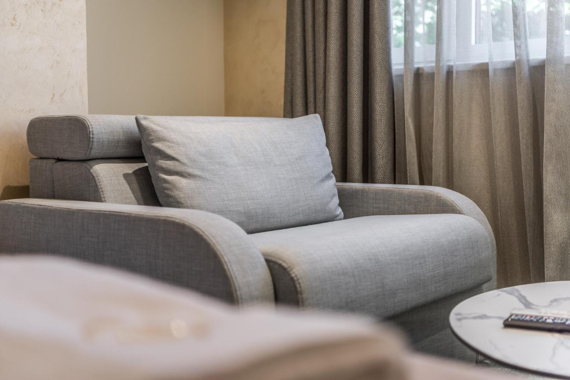 Piazza Luxury Apartments تيرانا المظهر الخارجي الصورة