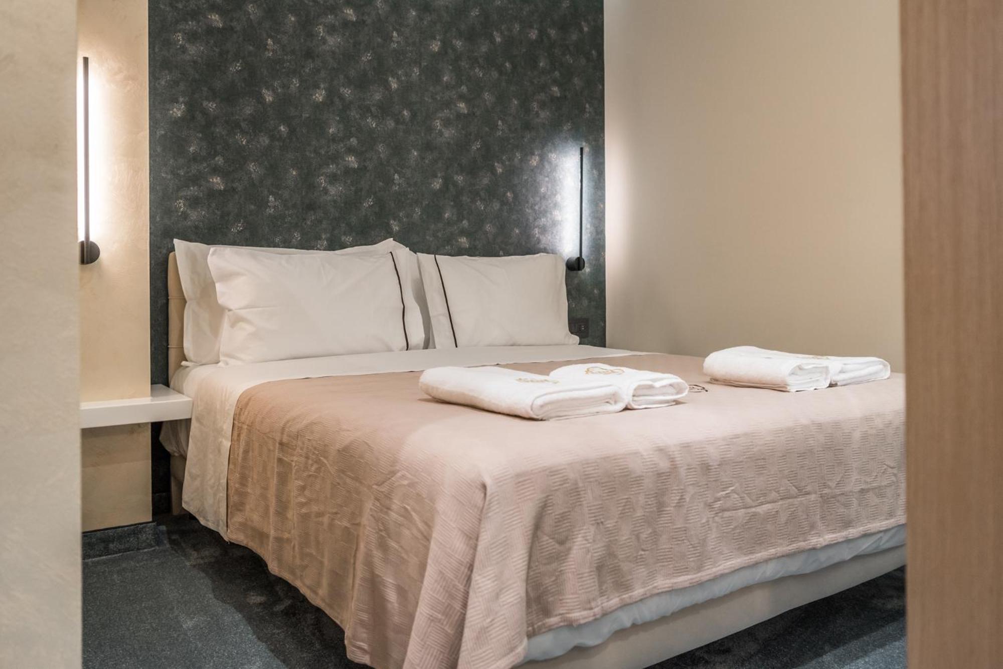 Piazza Luxury Apartments تيرانا المظهر الخارجي الصورة