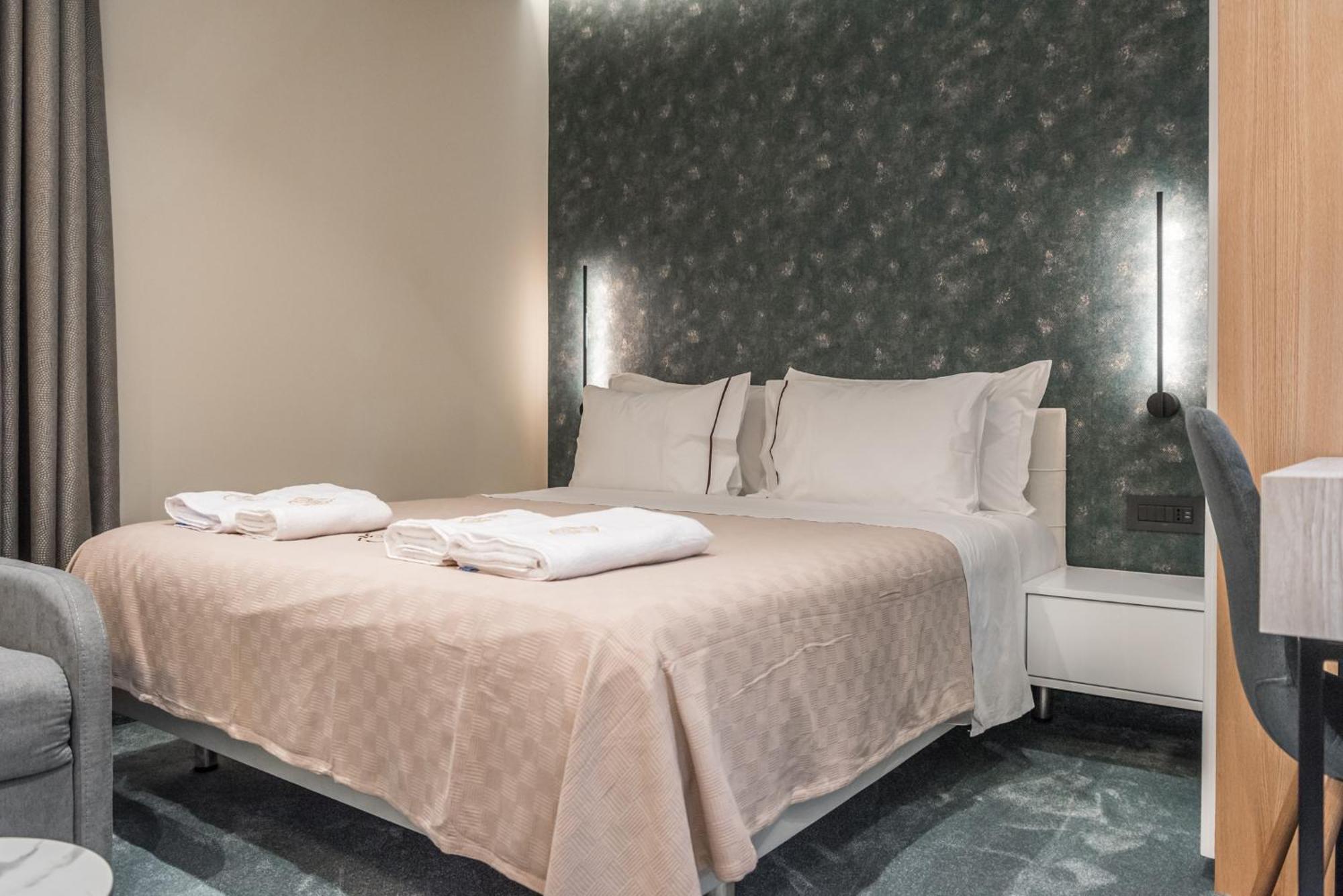 Piazza Luxury Apartments تيرانا المظهر الخارجي الصورة