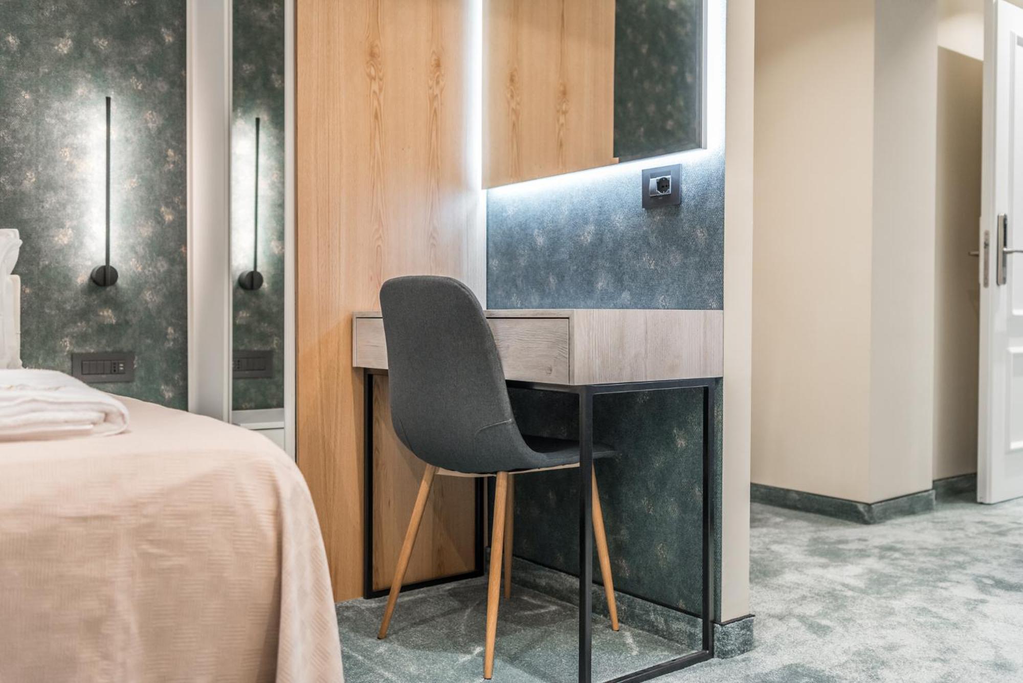 Piazza Luxury Apartments تيرانا المظهر الخارجي الصورة